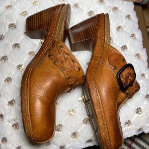 FRYE Candace Woman Clog/Slide BOOTS! Gorgeous! EUC! Leather EVERYTHING!🍁❤️🍁